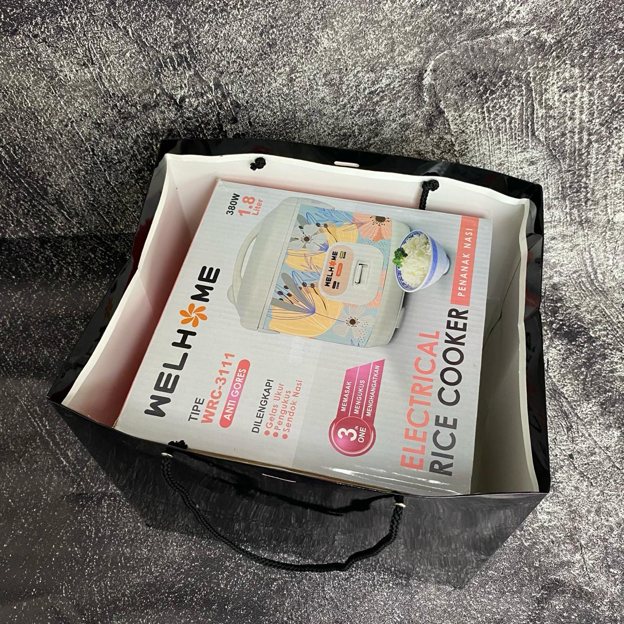 Contoh kemasan produk yang digunakan untuk penjualan sehari-hari